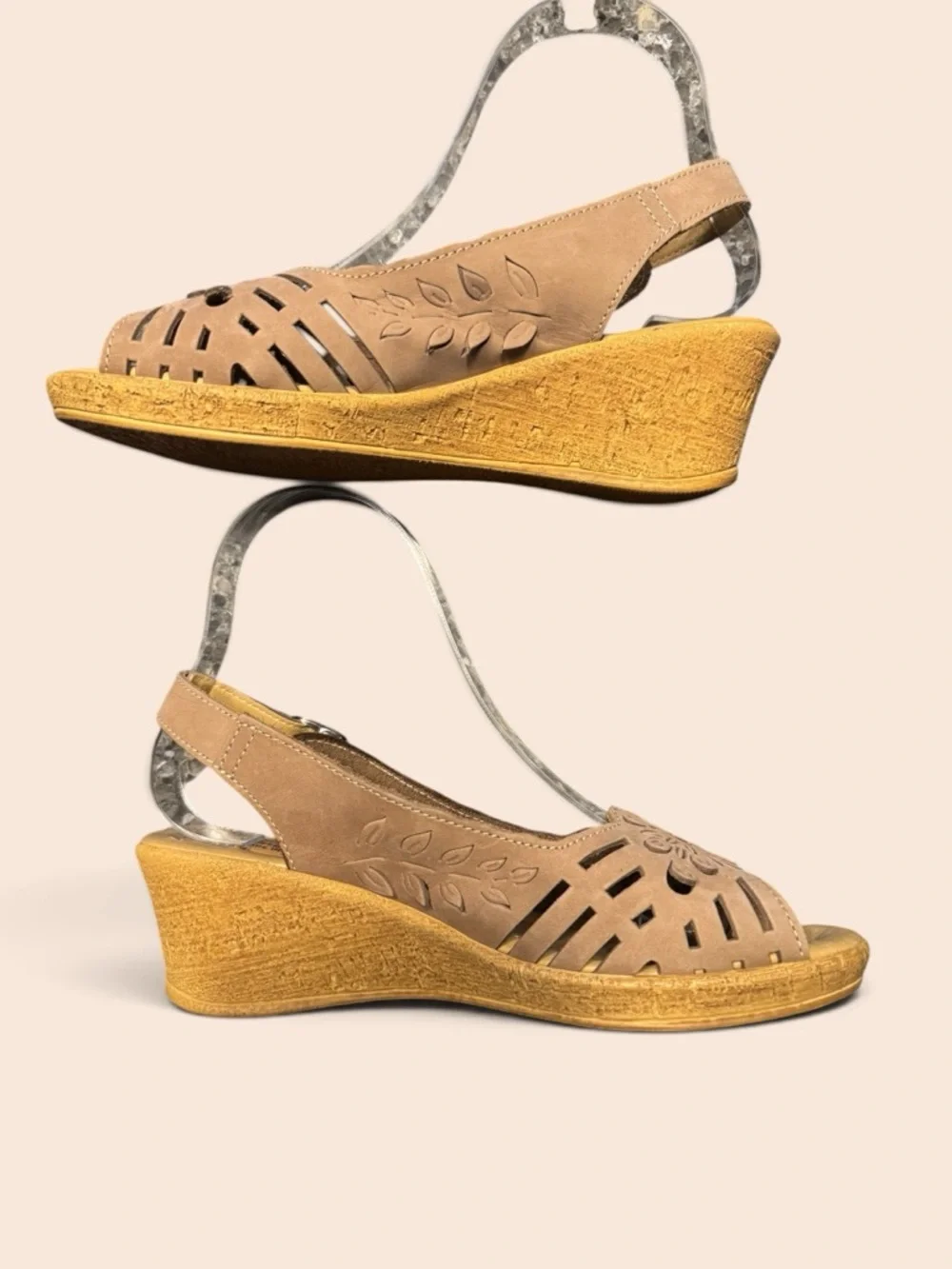 Spring Step Slingback Sandals Adjustable strap wedge heel 6.5